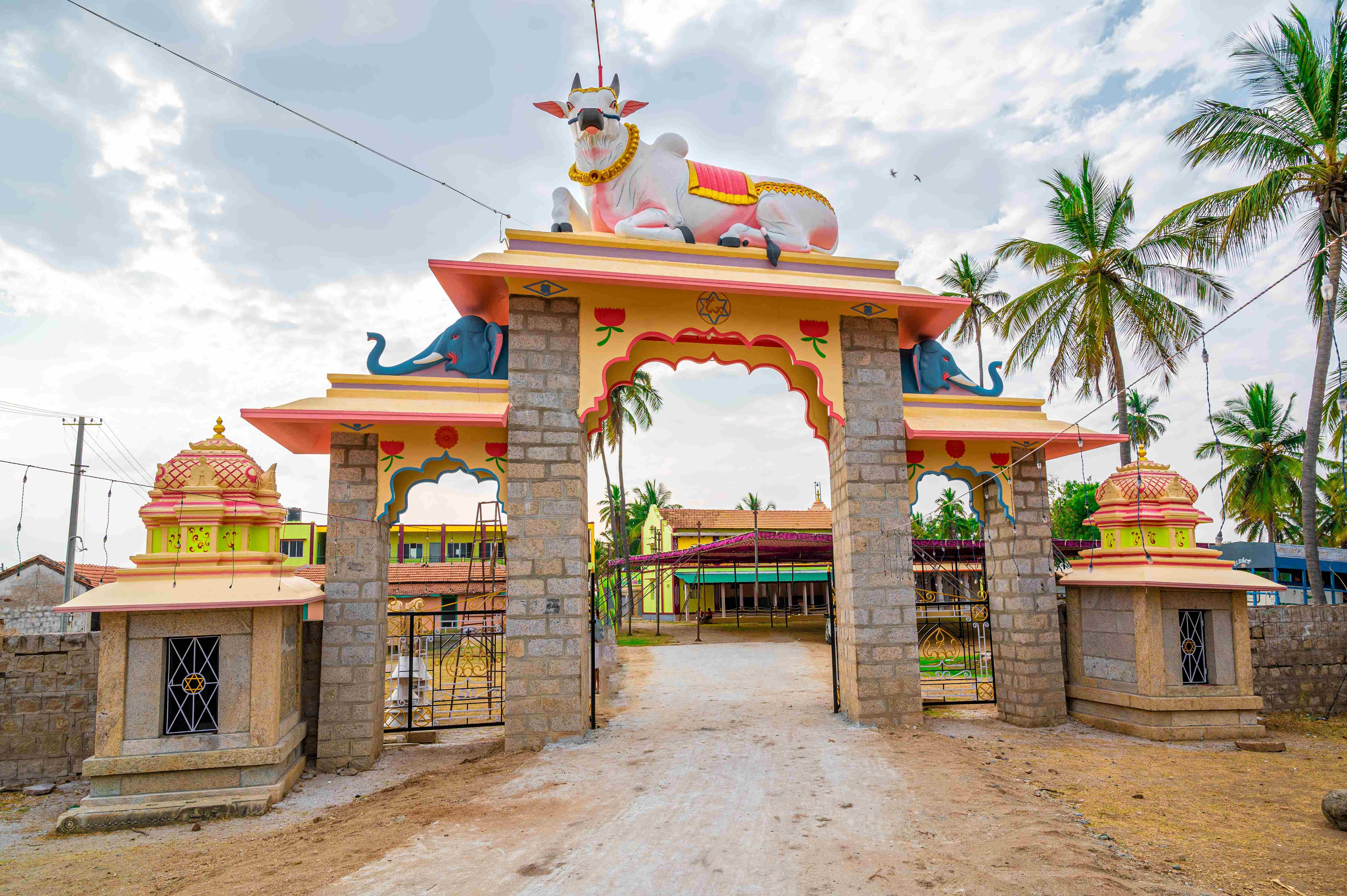 ಬಸವನ ಬಾಗಿಲು