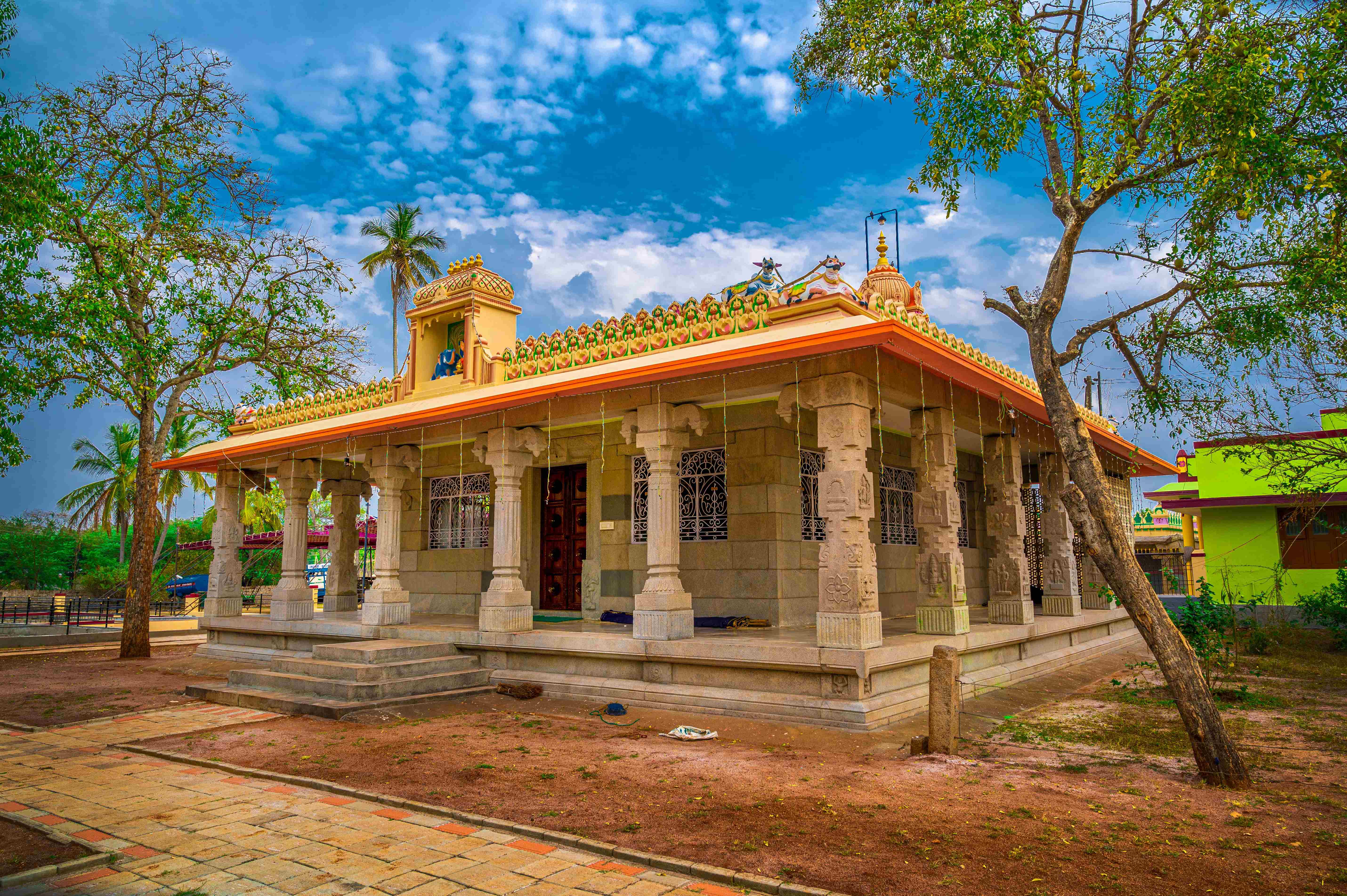 ಮಹಾ ಗದ್ದುಗೆ
